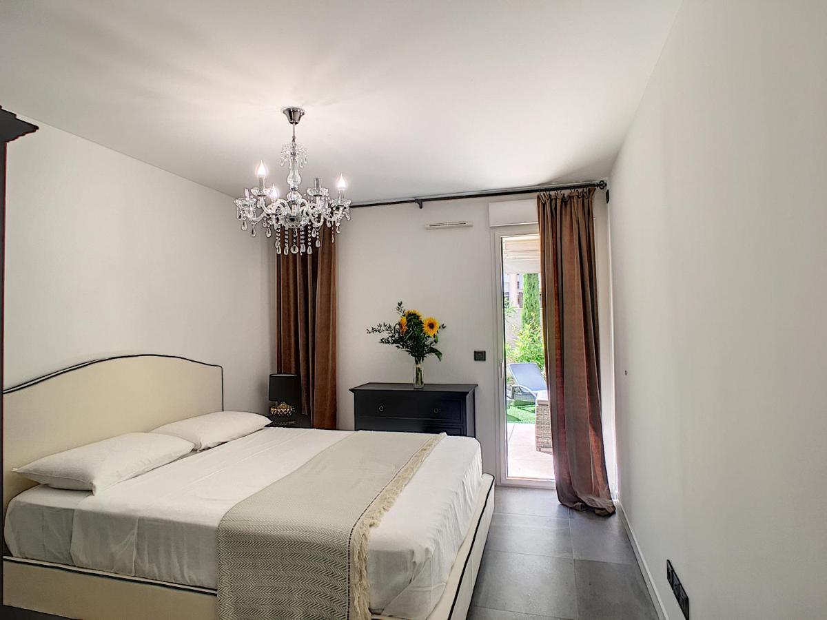 Palm Beach Apartment With A Pool In The Residence Cannes Eksteriør billede