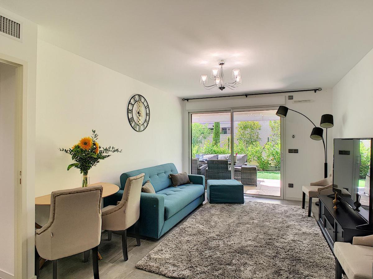 Palm Beach Apartment With A Pool In The Residence Cannes Eksteriør billede