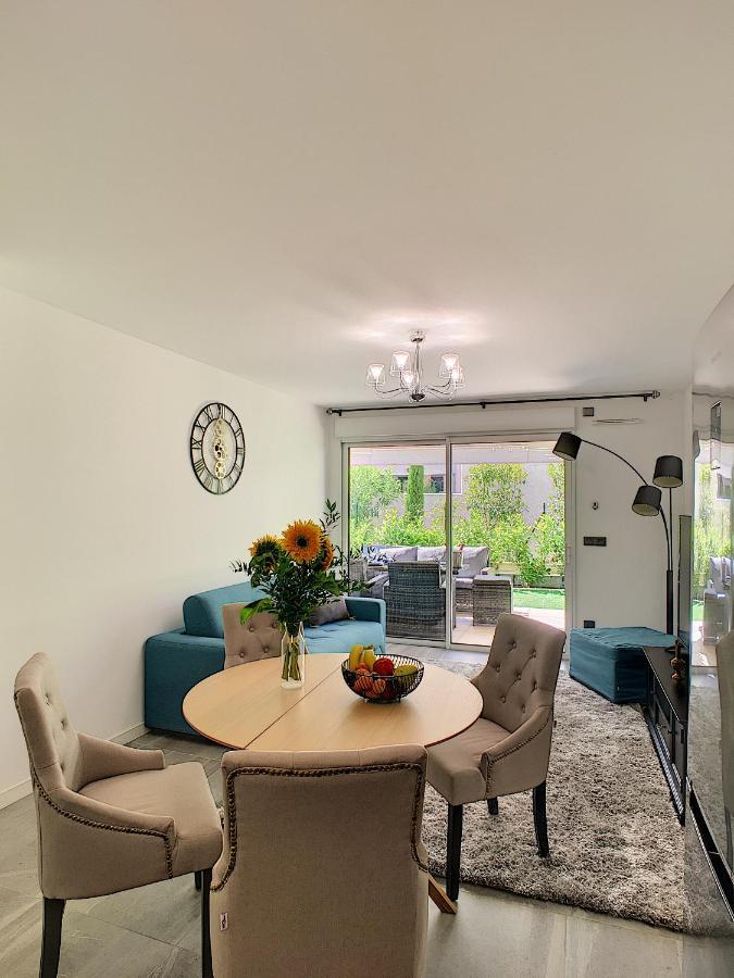 Palm Beach Apartment With A Pool In The Residence Cannes Eksteriør billede